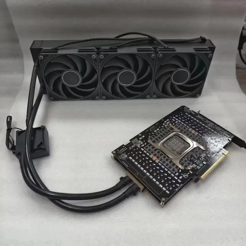 Liquid Cooling Radiator 360 - Радиатор 360 Palit 5090 для графического